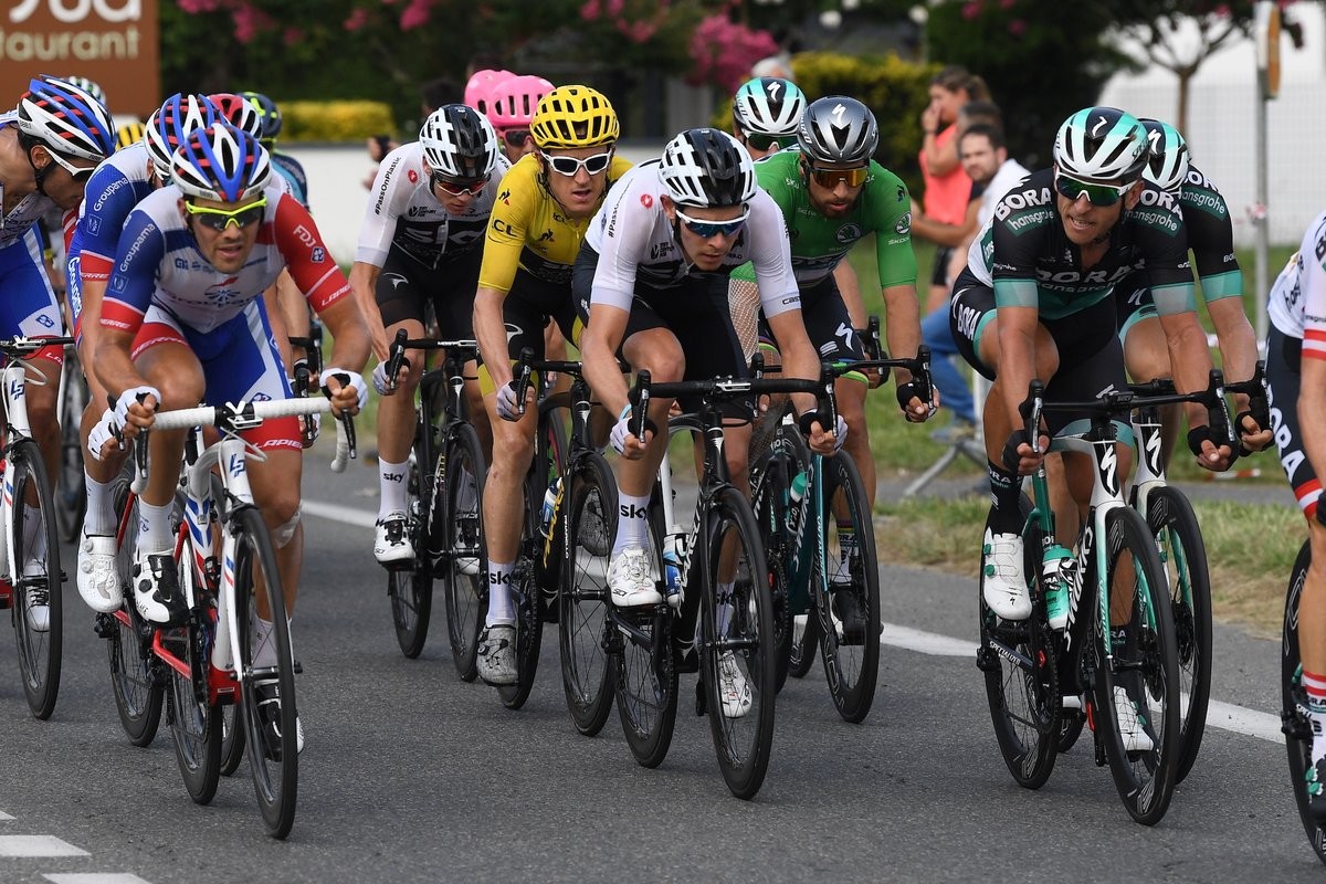 Etapa 19 del Tour de Francia:  Roglic se doctora en Laruns