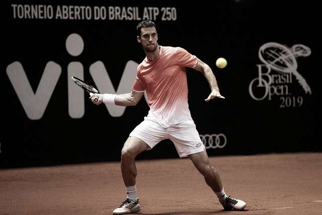 Djere supera chilique, derruba Jaziri e vai reencontrar Auger-Aliassime em São Paulo Djere supera chilique, derruba Jaziri e vai reencontrar Auger-Aliassime em São Paulo