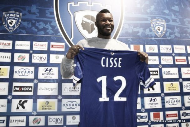 Djibril Cissé vuelve por navidad