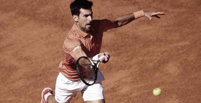 Estreia tranquila: Djokovic passa sem problemas por Karatsev no Masters 1000 de Roma