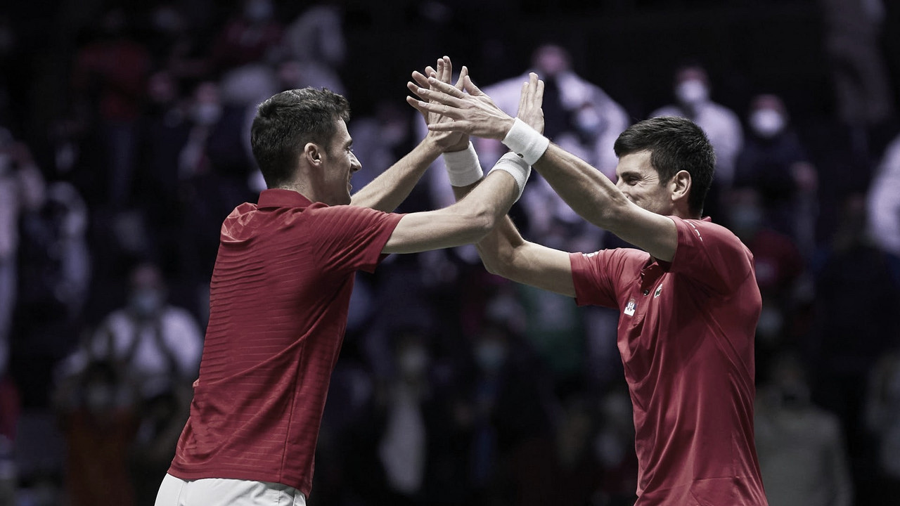 Djokovic resolve em simples e duplas, Sérvia bate Cazaquistão e vai às semis da Copa Davis Djokovic resolve em simples e duplas, Sérvia bate Cazaquistão e vai às semis da Copa Davis