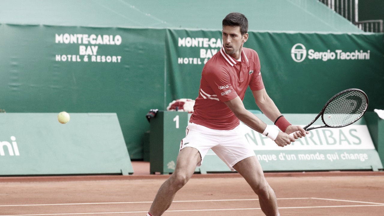De volta às quadras após dois meses, Djokovic derrota Sinner em Monte Carlos De volta às quadras após dois meses, Djokovic derrota Sinner em Monte Carlos