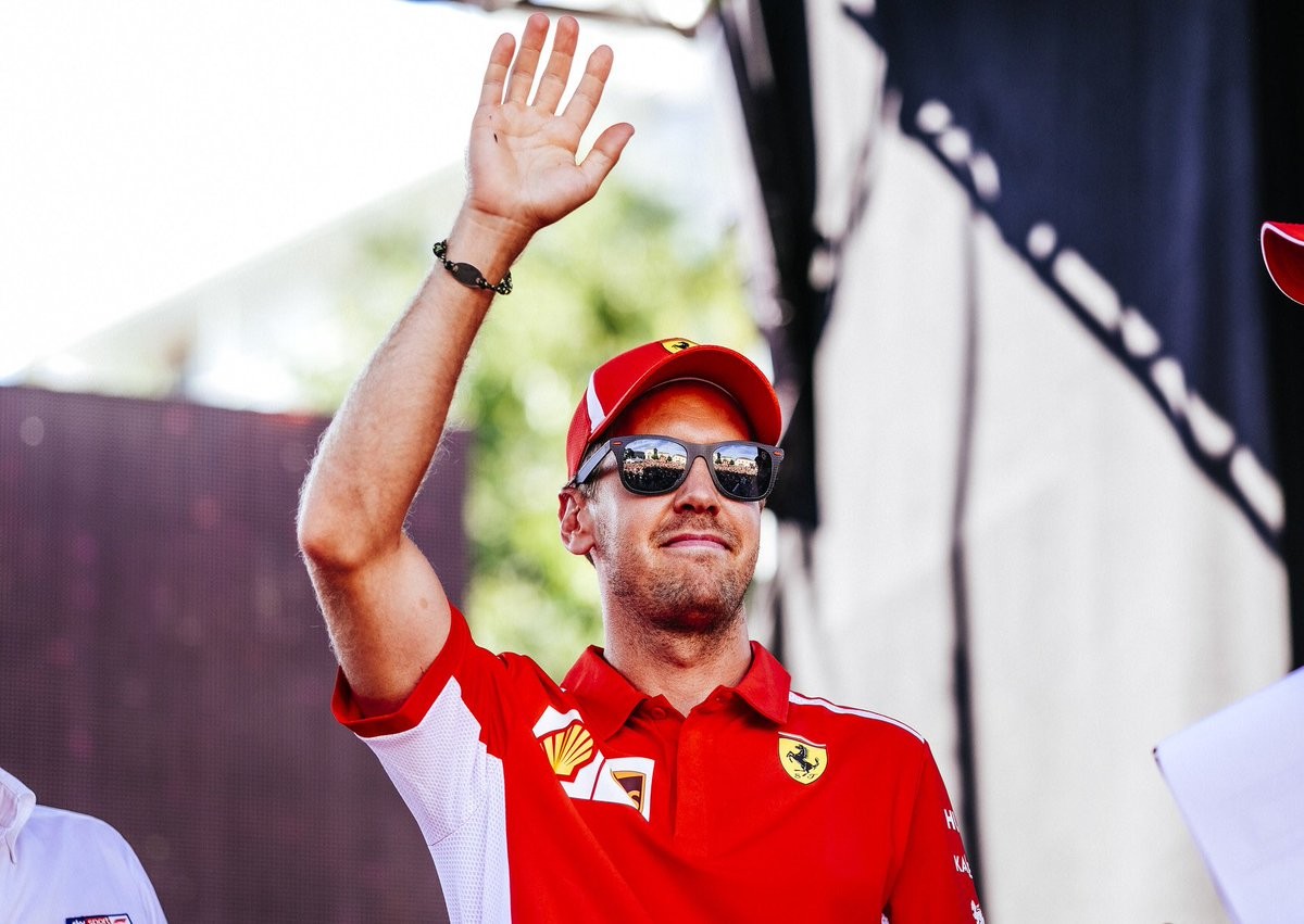 F1, Gran Premio d'Italia - Vettel: "Che atmosfera! Non vedo l'ora di scendere in pista"