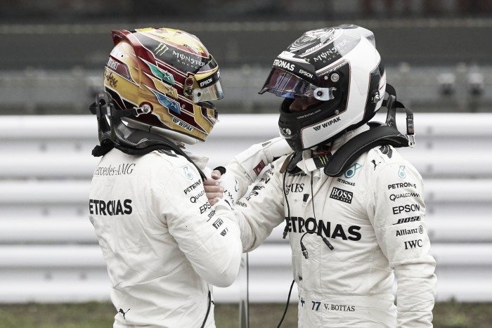 Hamilton destroza el crono en Suzuka para llevarse su 71ª pole