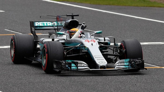 Hamilton logra su primera pole en Suzuka: "Cada vuelta ha sido fantástica" Hamilton logra su primera pole en Suzuka: "Cada vuelta ha sido fantástica"