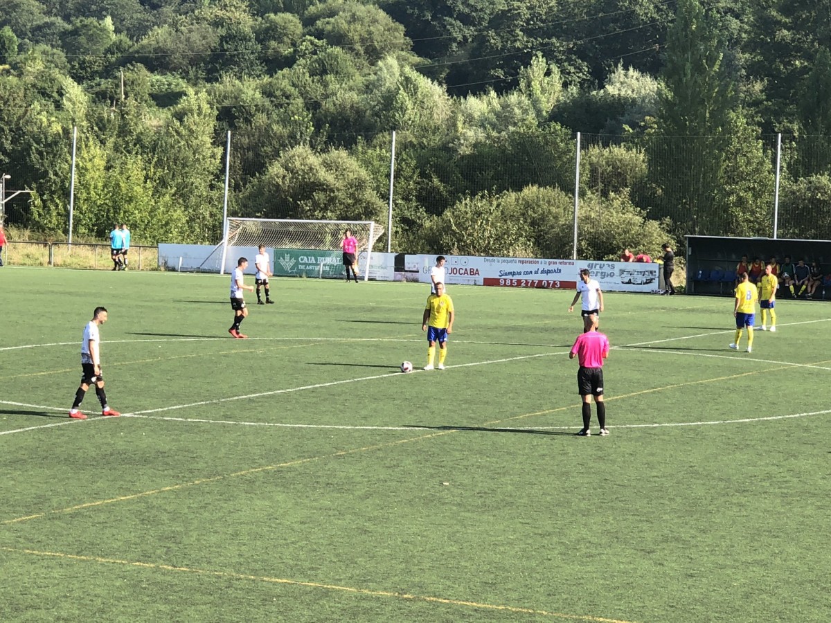 Caudal Deportivo - CD Covadonga: a seguir sumando de tres en tres