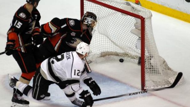 NHL Western Conference Semifinals: Los Angeles Kings Vs. Anaheim Ducks Game 2 Live Score and Commentary