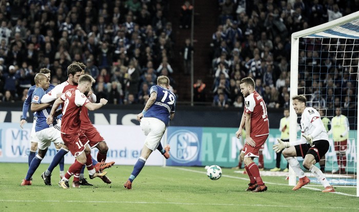 Tedesco vince ancora ed è 3°: Goretzka e Burgstaller lanciano lo Schalke (2-0)