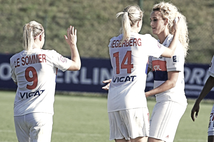 Lyon goleia e continua líder isolado do Campeonato Francês de Futebol Feminino