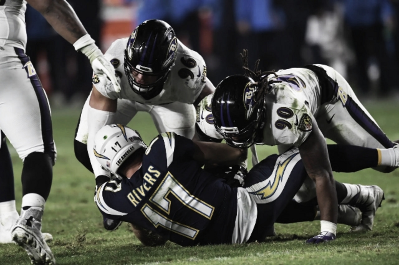 La defensiva de Baltimore detuvo a Rivers y compañía La defensiva de Baltimore detuvo a Rivers y compañía