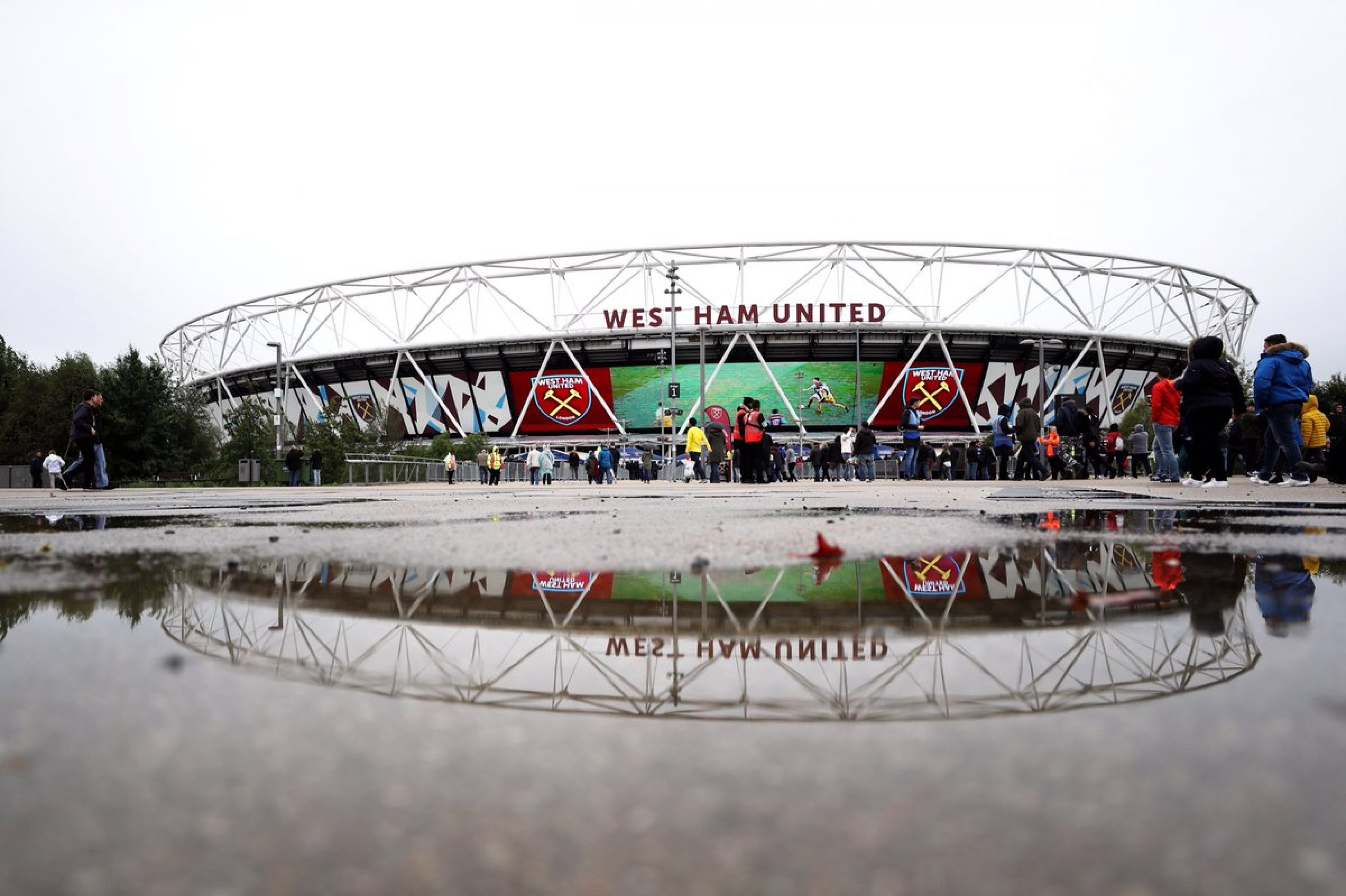 West Ham United 0-0 Chelsea: First clean sheet for the Hammers as Chelsea's unbeaten run continues