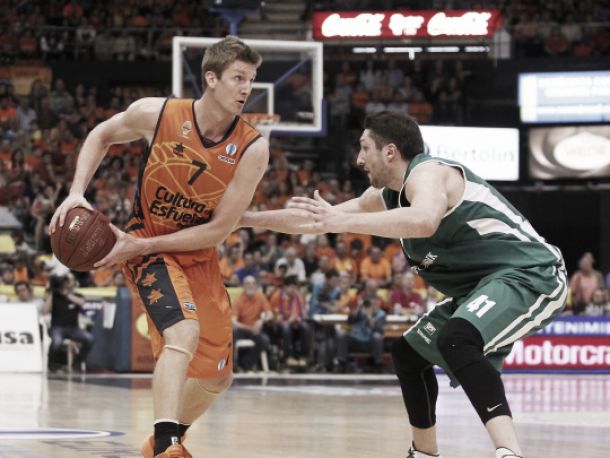 Valencia Basket deja con vida a un herido UNICS Kazan