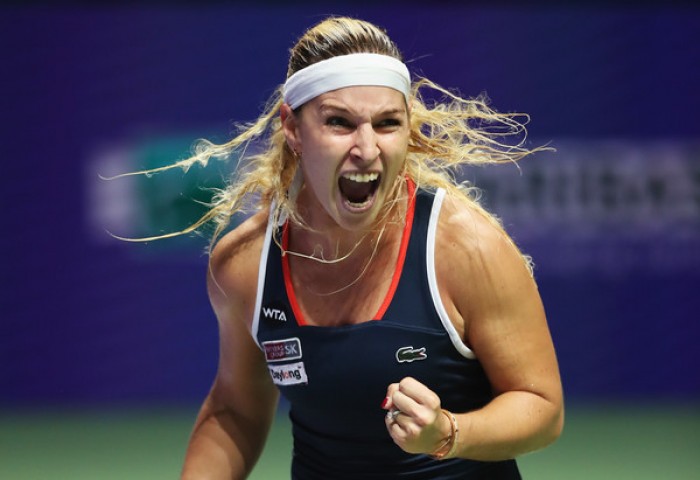 WTA Finals Singapore - Cibulkova doma Halep