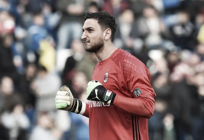 Milan, Raiola: "Donnarumma può rinnovare o lasciare. Capisco lo stress dei tifosi"