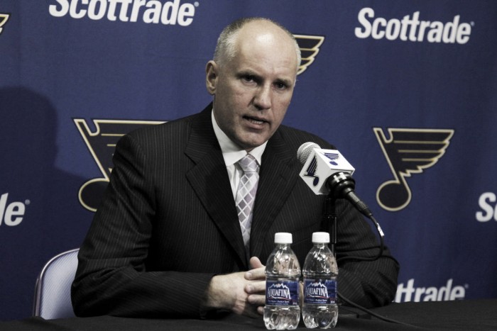 Doug Armstrong seguirá al frente de la gestión de los St. Louis Blues Doug Armstrong seguirá al frente de la gestión de los St. Louis Blues