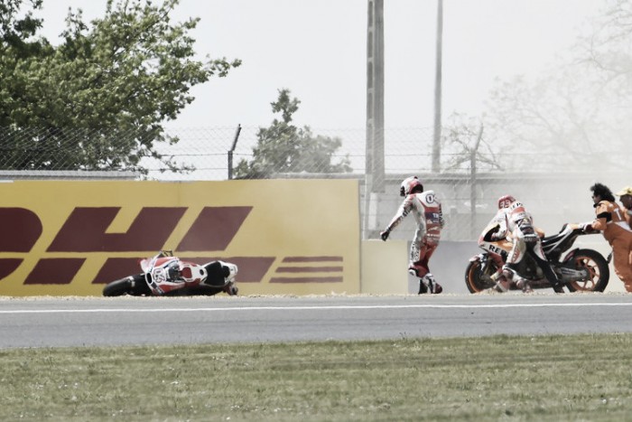 Why did so many riders crash out of MotoGP Le Mans?