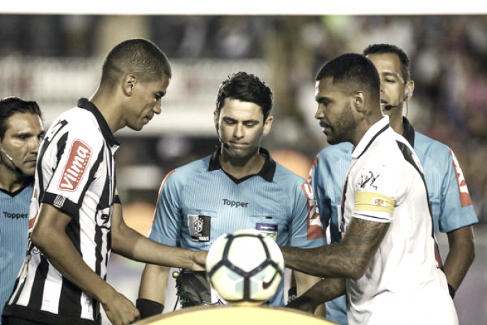 Leonardo Silva valoriza empate conquistado em São Januário: "Foi um ponto importante"