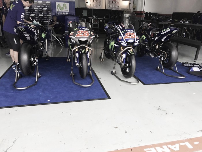 MotoGP, la Yamaha chiude il 2017 sotto l'acqua di Sepang