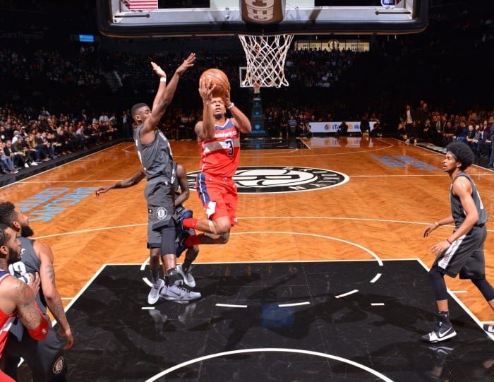 NBA - Washington cade a Brooklyn, San Antonio sorpresa dai Mavericks