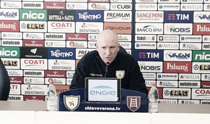 Chievo, Maran verso il Bologna: "Bisogna voltare pagina, sarà una partita complicata"