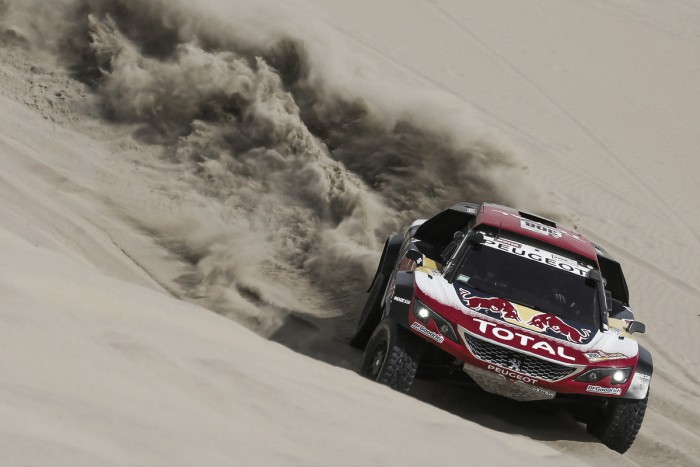 Rally Dakar, día 2 en coches: Despres sorprende llevándose la victoria en la segunda etapa