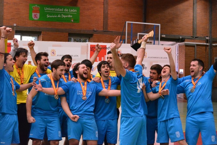 La Universidad de Barcelona, campeona del #CEU2016