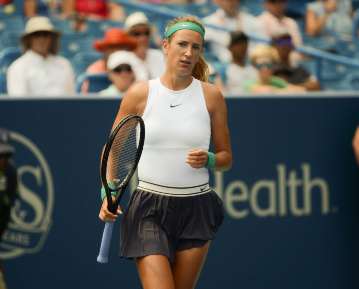 WTA Cincinnati: Victoria Azarenka battles past Carla Suarez Navarro