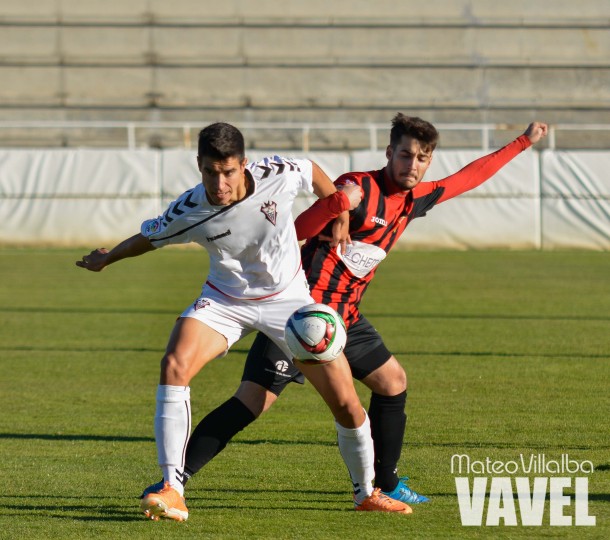 Fotos e imágenes del Albacete B 1-2 Azuqueca en la jornada 14 del Grupo XVIII Tercera división