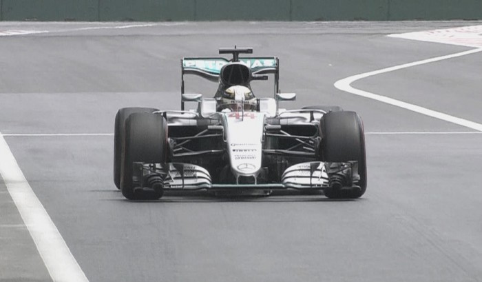 Lewis Hamilton estrena el circuito de Bakú