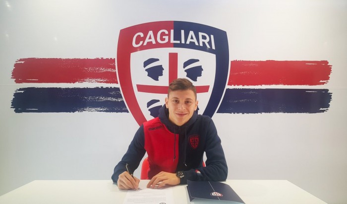 Cagliari, Barella firma il rinnovo