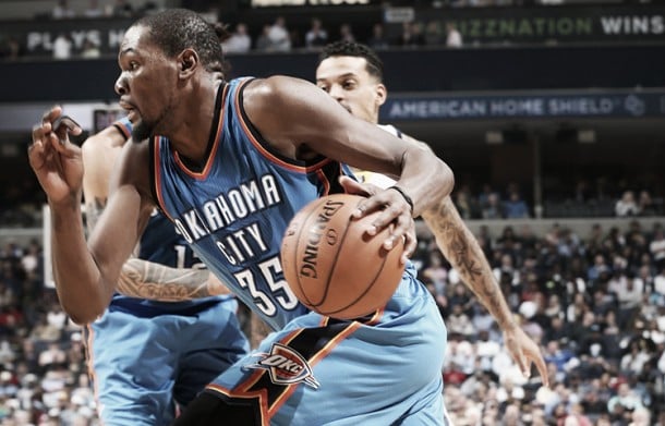 Nba, i Thunder dominano a Memphis con Westbrook e Durant (88-125)