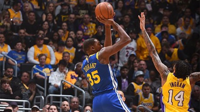 NBA - Durant ammutolisce lo Staples Center, Spurs in controllo sui Clippers