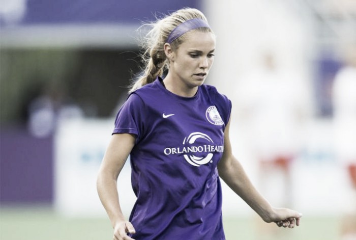 Dani Weatherholt signs a new contract with the Orlando Pride