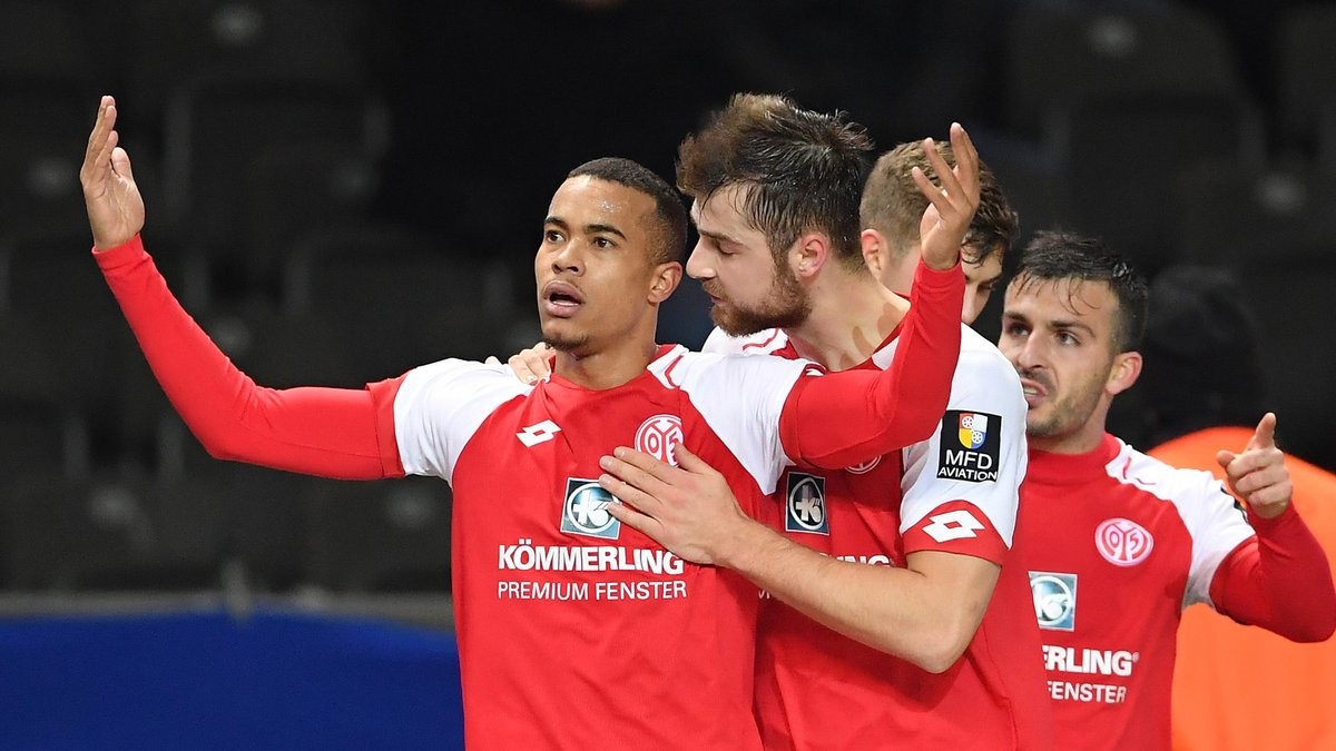 Bundesliga - Il Mainz batte l'Hertha e rilancia la corsa salvezza