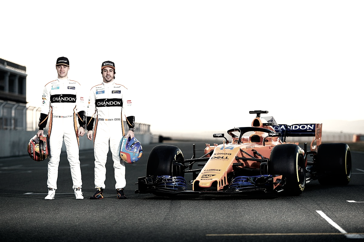 Fernando Alonso: "Mirando el nuevo coche me siento increíblemente emocionado"