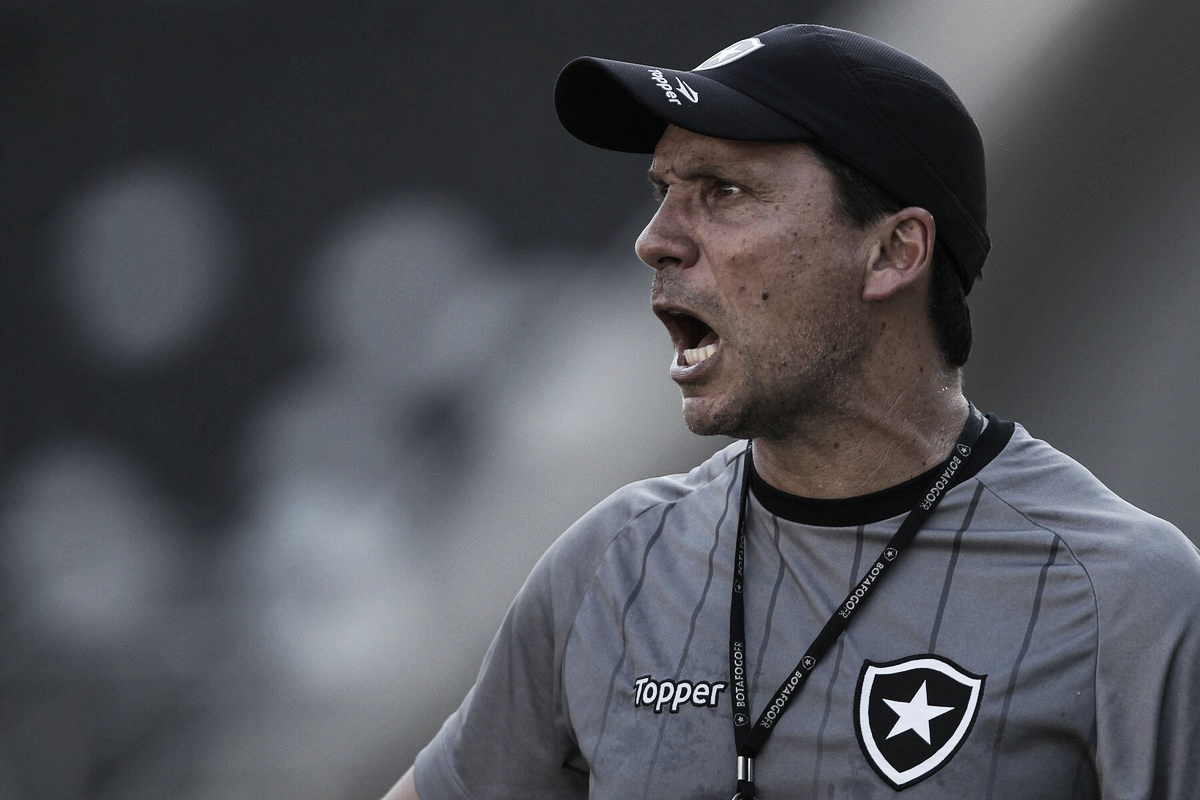 Botafogo e Zé Ricardo renovam vínculo até o final de 2019 Botafogo e Zé Ricardo renovam vínculo até o final de 2019