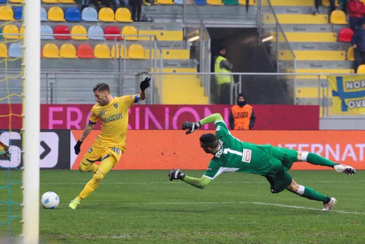 Serie B: il Frosinone conquista i tre punti, Novara battuto da un goal di Citro Serie B: il Frosinone conquista i tre punti, Novara battuto da un goal di Citro