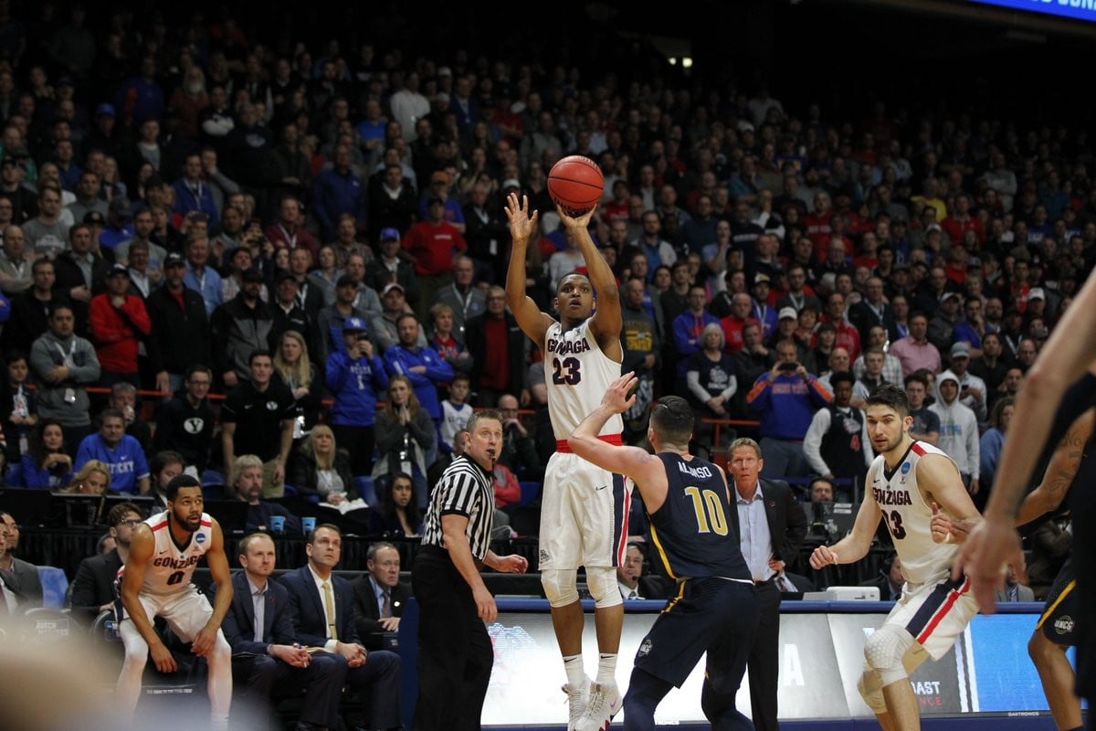 March Madness 2018, first round: avanzano le big, Loyola di buzzer beater beffa Miami