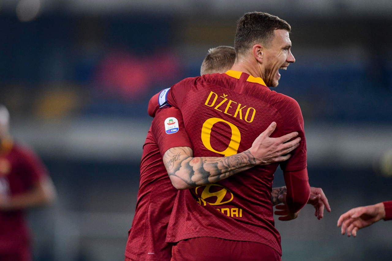 Mercato - Dzeko va allo scontro con la Roma: vuole solo l'Inter