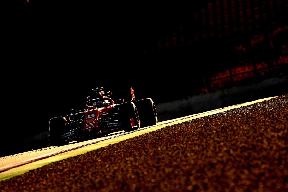 Formula 1- Vettel completa l'opera. Suo miglior tempo del pomeriggio