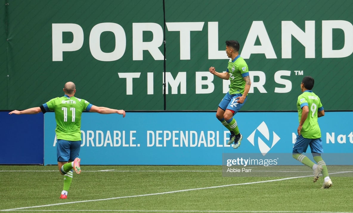 Portland Timbers 1-2 Seattle Sounders: Frantic second half sees Rave Green take the win