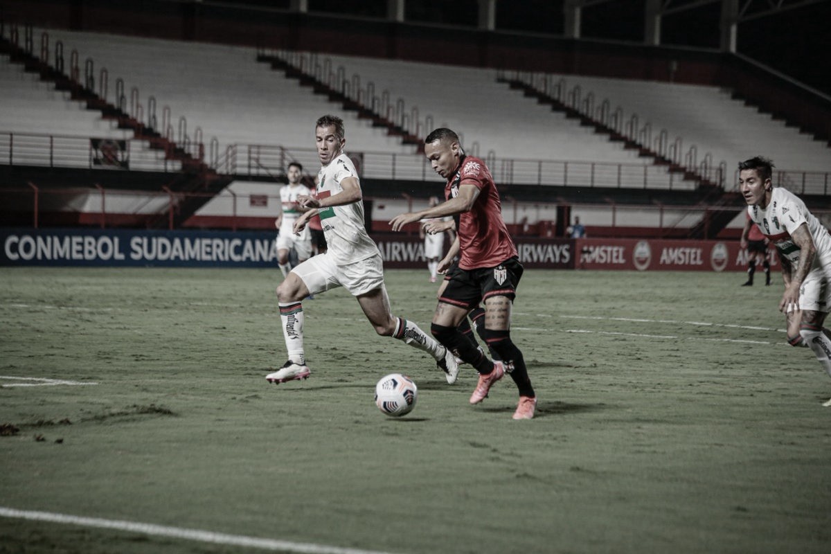 Em grande noite de Toselli, Atlético-GO não sai do empate com Palestino pela Sul-Americana