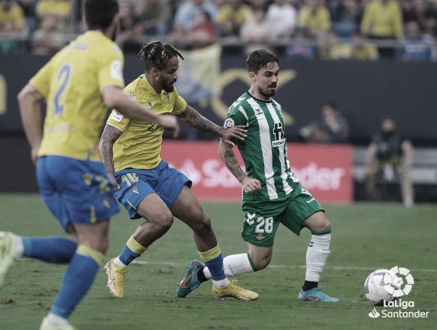 Cádiz CF vs Real Betis puntuaciones del Real Betis 10º jornada de