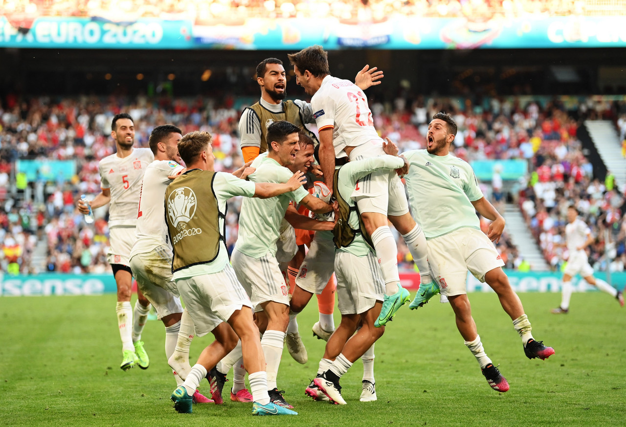 Euro 2020, la Spagna ai quarti dopo i supplementari