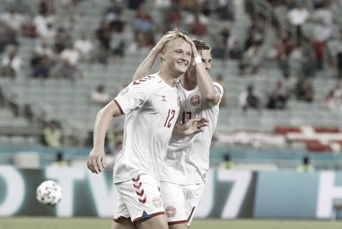 Dinamarca no decepciona y se mete en semifinales (1-2)