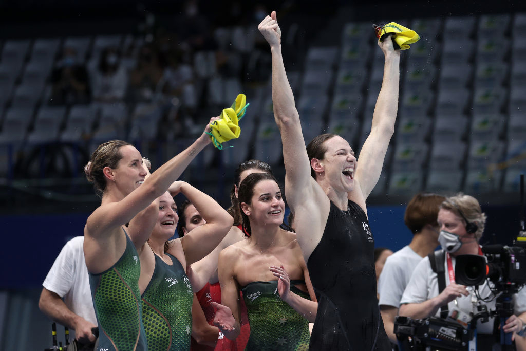 Dressel y McKeon se bañan en oro en la última jornada olímpica