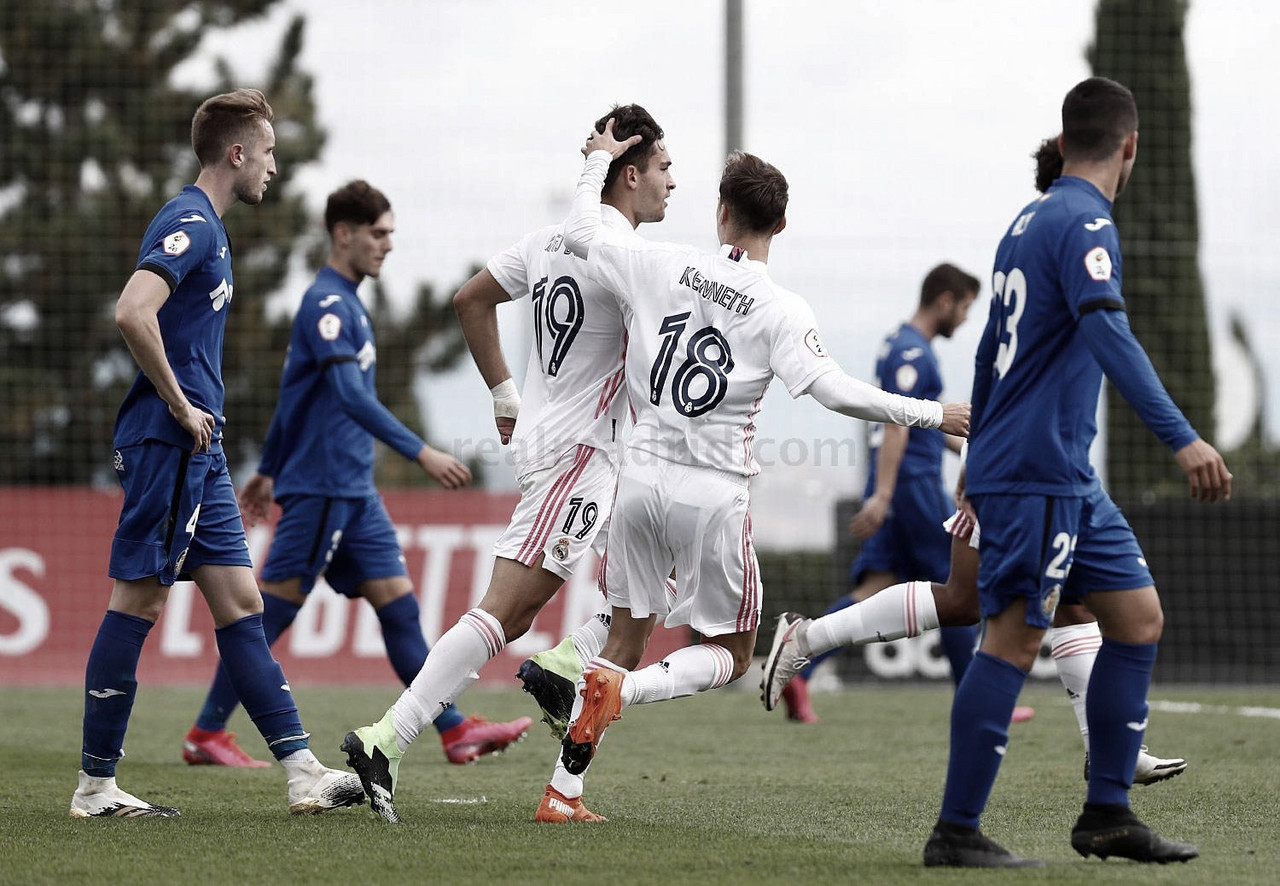 El Real Madrid Castilla se topa con el muro azulón (1-2) El Real Madrid Castilla se topa con el muro azulón (1-2)
