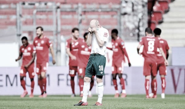 Segue o drama! Werder Bremen perde para Mainz e se aproxima do rebaixamento na Bundesliga