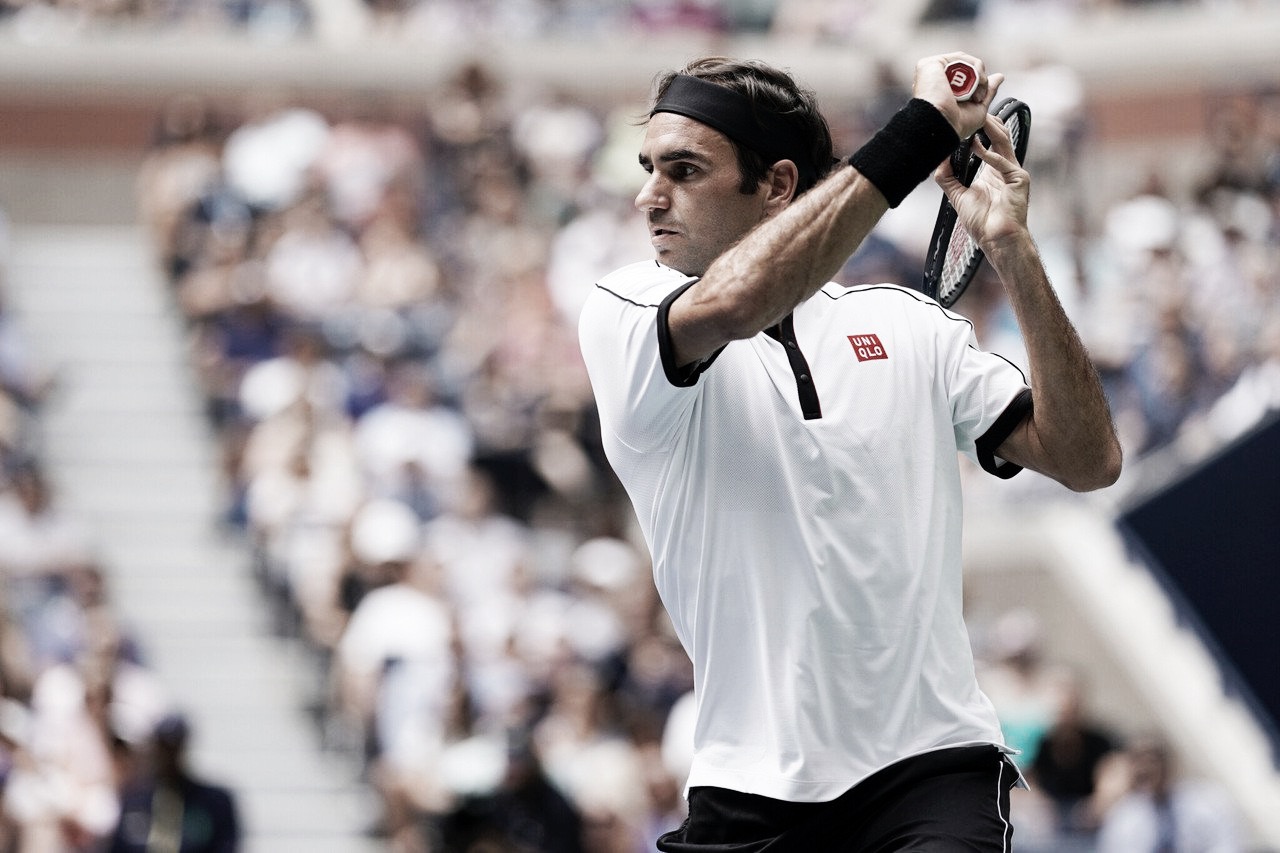 Com direito a pneu, Federer arrasa Goffin e segue firme na briga pelo hexa no US Open