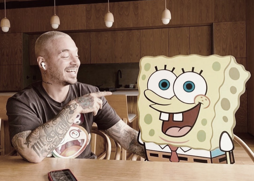 J Balvin protagoniza la banda sonora de la película de Bob Esponja 